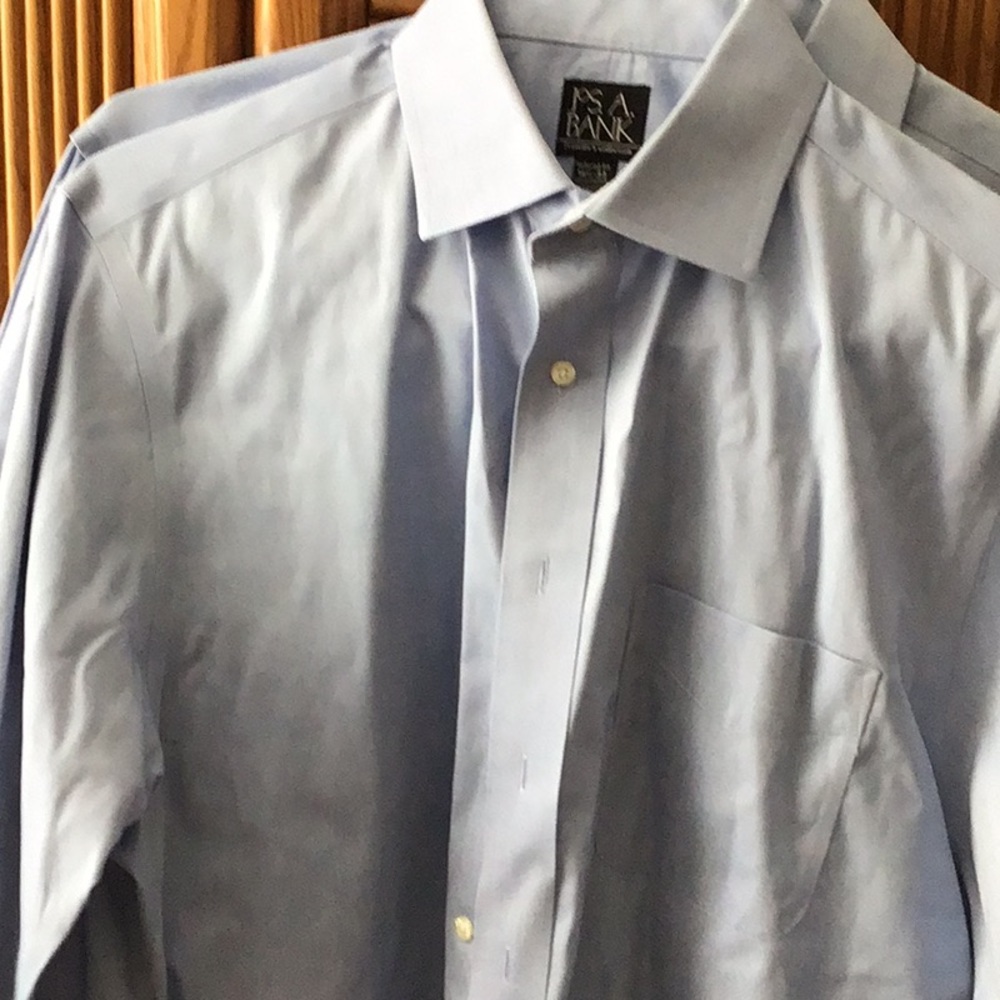 Joe.A.Bank mens tailored shirts. Size16 1/2, 33